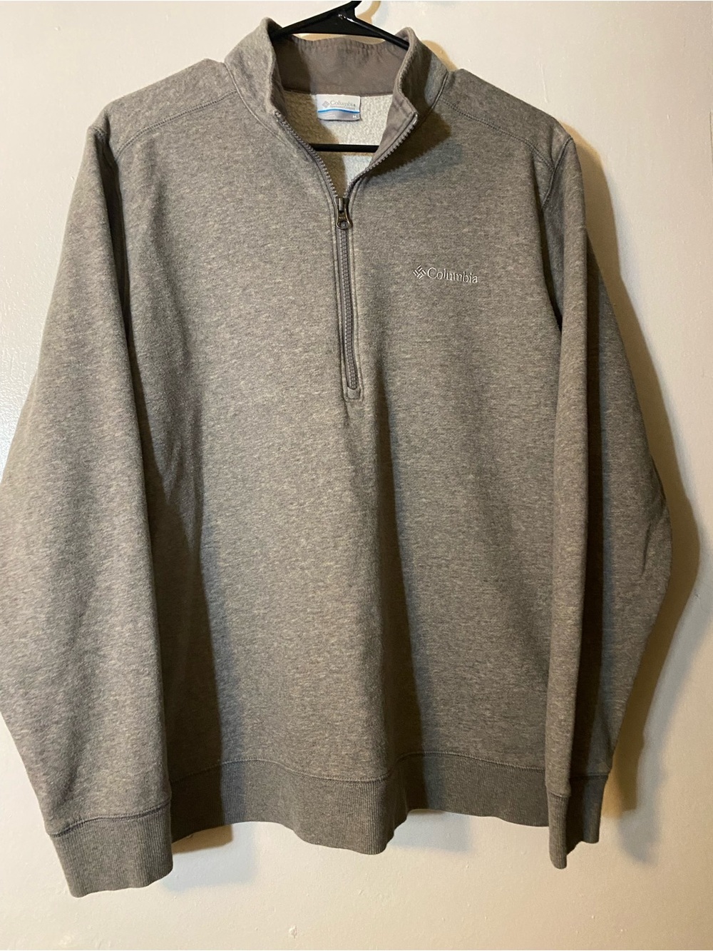 Columbia Men’s Heather Gray Half-Zip Soft Pullover Sweatshirt